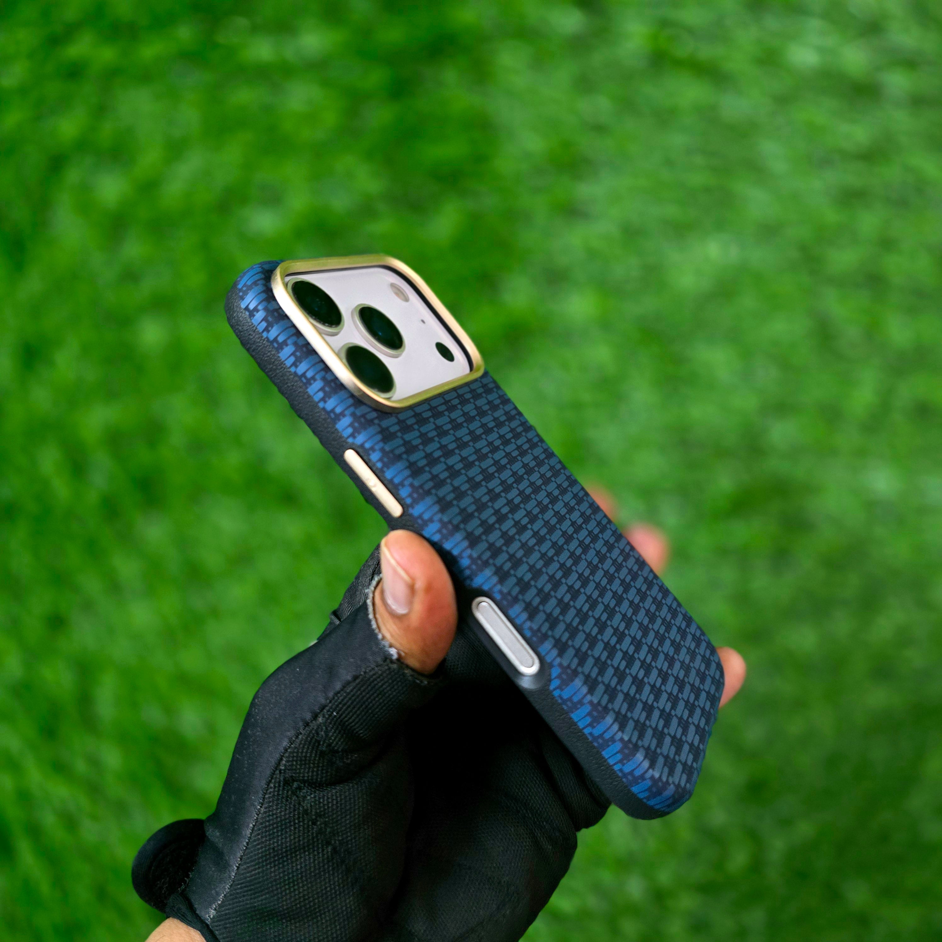 iPhone 17 Pro Max Carbon Cover, SIBLING Series Case with Metal Camera Protection - Blue